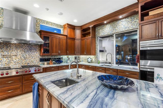 3489 NE 30th Avenue, Lighthouse Point, FL 33064