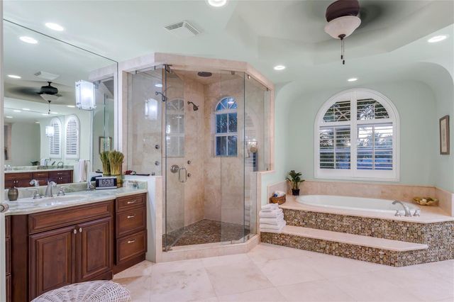 3489 NE 30th Avenue, Lighthouse Point, FL 33064