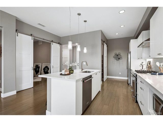 4885 S Monaco St 206, Denver, CO 80237