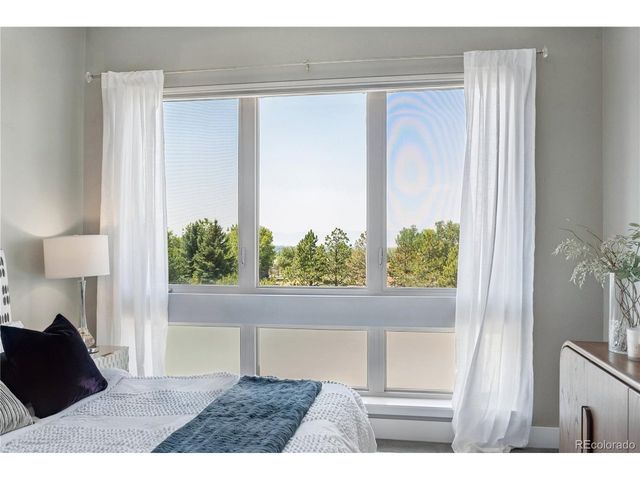 4885 S Monaco St 206, Denver, CO 80237
