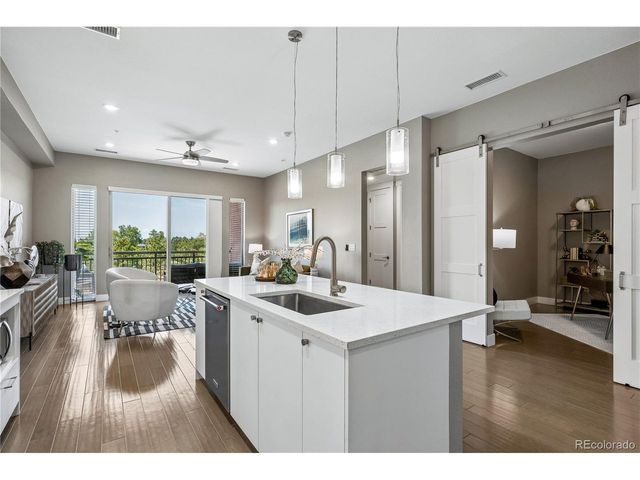 4885 S Monaco St 206, Denver, CO 80237