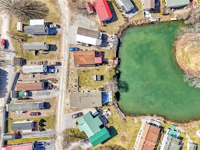 225 Pike Point, Waynesville, NC 28785