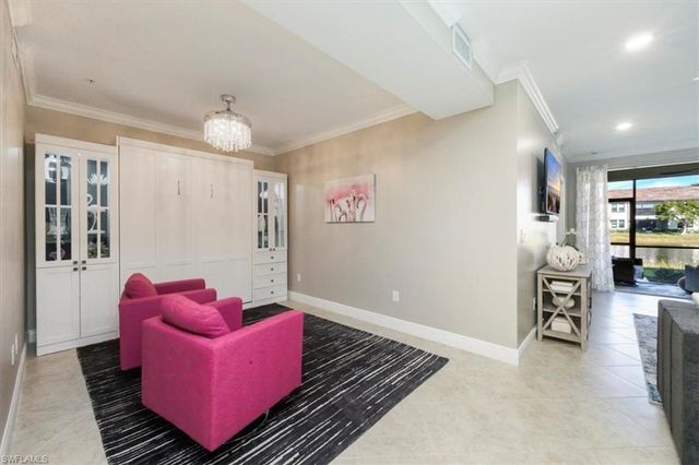 15114 Palmer Lake CIR # 104, Naples, FL 34109