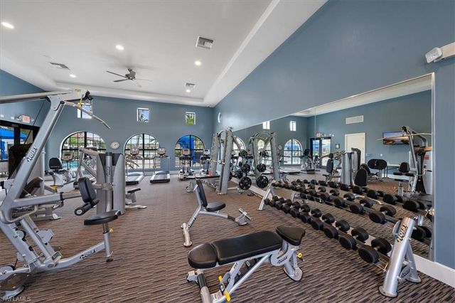 15114 Palmer Lake CIR # 104, Naples, FL 34109