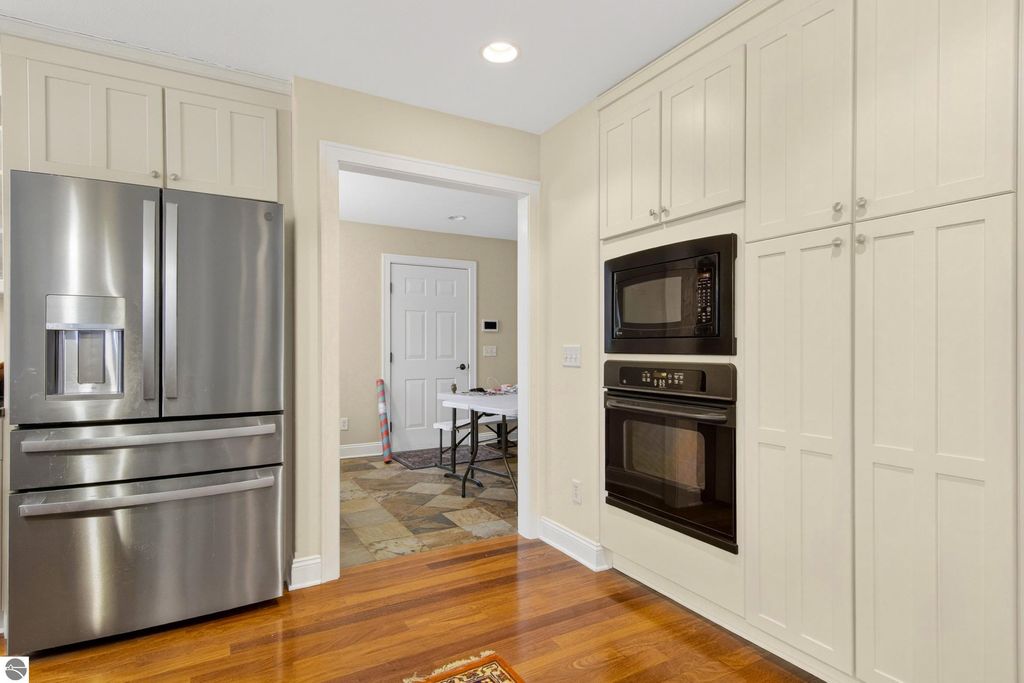 Image 9 of property listing at 9400 E Creekside Trail, Traverse City, MI 49684