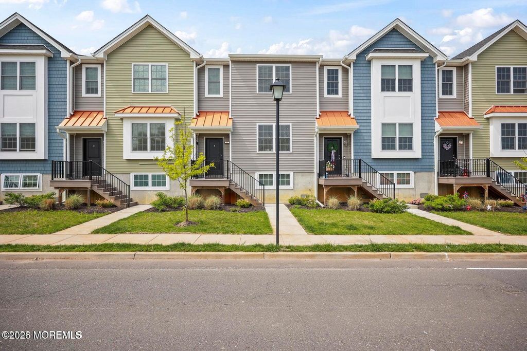 333 First Street 4, Keyport, NJ 07735