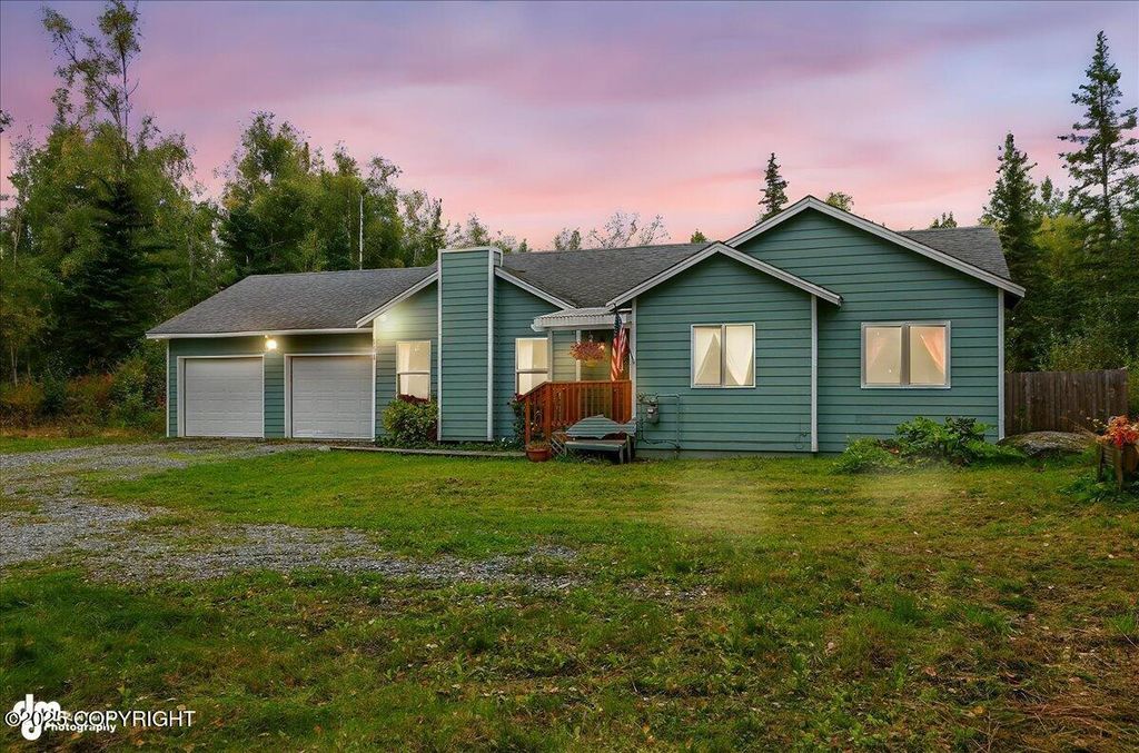 151 W Spruce Avenue, Wasilla, AK 99654
