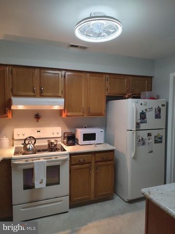 1506 STEEPLEBUSH TERRACE, Mount Laurel, NJ 08054