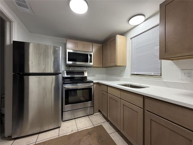 2027 FLORINDA STREET, Sarasota, FL 34231
