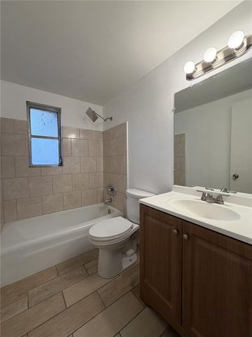 2027 FLORINDA STREET, Sarasota, FL 34231