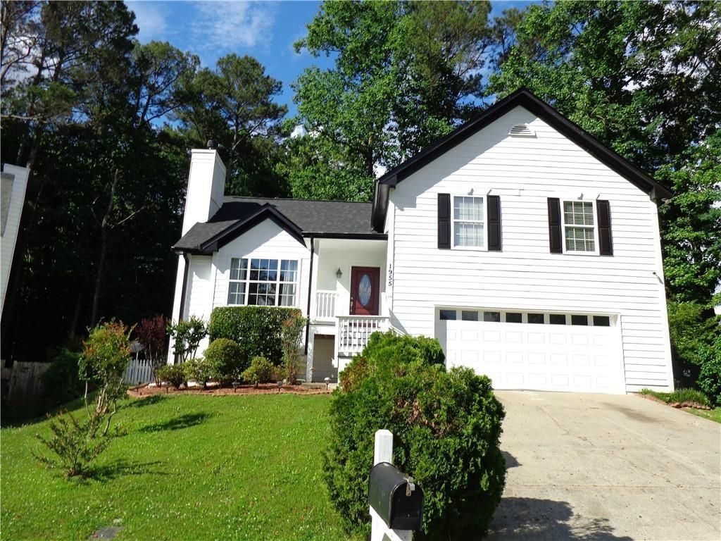 1955 Keswick Place Drive, Lawrenceville, GA 30043
