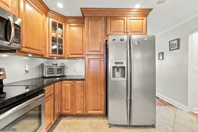 60 Comanche Ave, Rockaway Twp., NJ 07866