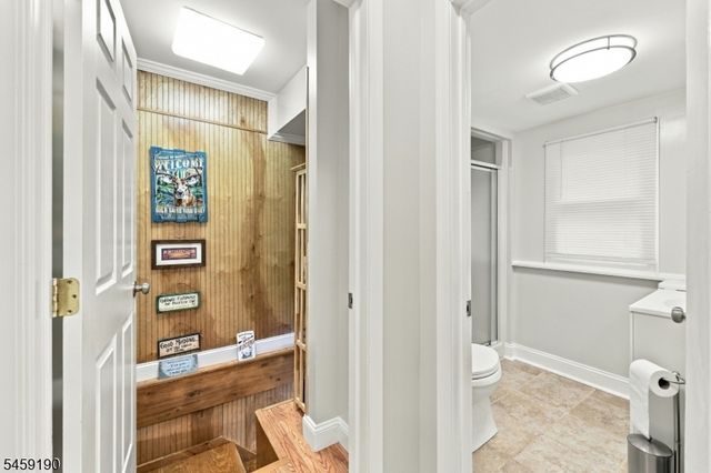 60 Comanche Ave, Rockaway Twp., NJ 07866