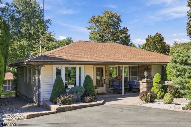 60 Comanche Ave, Rockaway Twp., NJ 07866