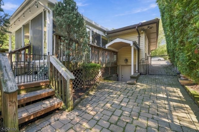 60 Comanche Ave, Rockaway Twp., NJ 07866