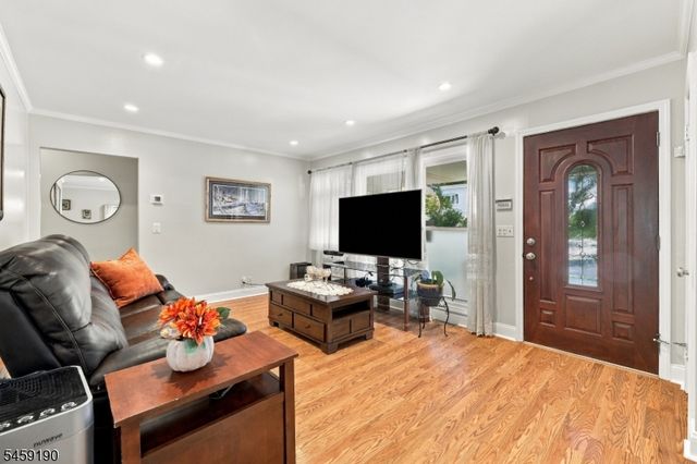 60 Comanche Ave, Rockaway Twp., NJ 07866