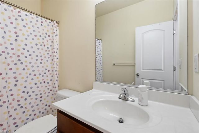 3110 Barred Owl LN, Chesapeake, VA 23323