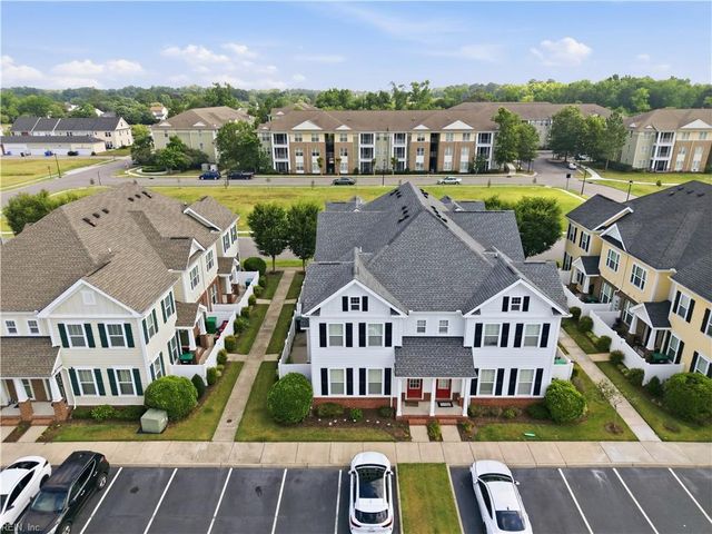 3110 Barred Owl LN, Chesapeake, VA 23323