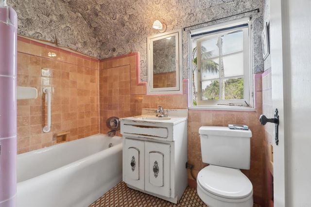 5669 Bellevue Avenue, La Jolla, CA 92037