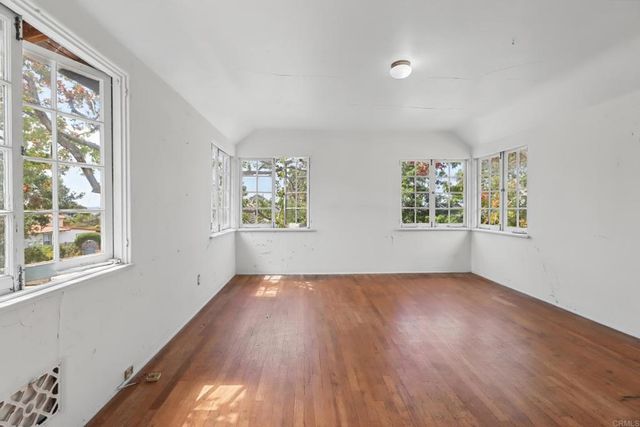 5669 Bellevue Avenue, La Jolla, CA 92037