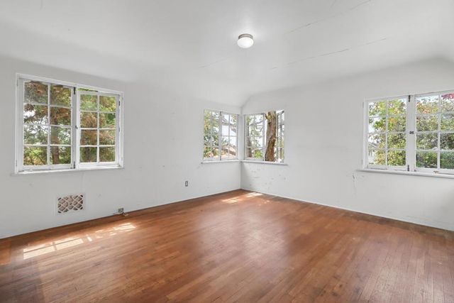 5669 Bellevue Avenue, La Jolla, CA 92037