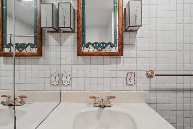5669 Bellevue Avenue, La Jolla, CA 92037