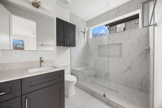 1709 Maple Ave 2A, Austin, TX 78702