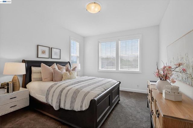 3001 Lusitana Dr, Livermore, CA 94550