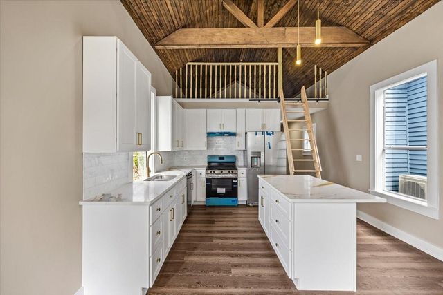 1722 - 1724 Winnie Street, Galveston, TX 77550