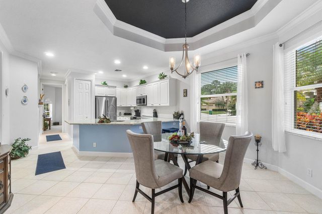 7071 Torrey Pines Circle, Port St Lucie, FL 34986