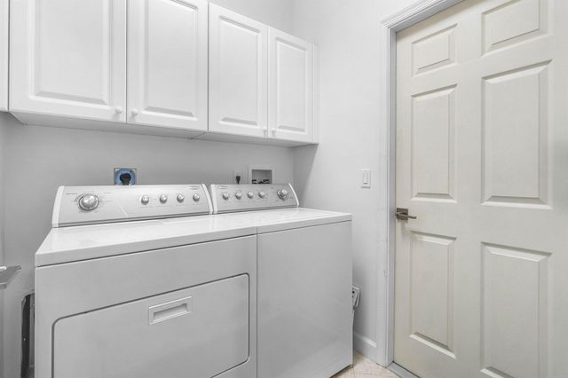 7071 Torrey Pines Circle, Port St Lucie, FL 34986