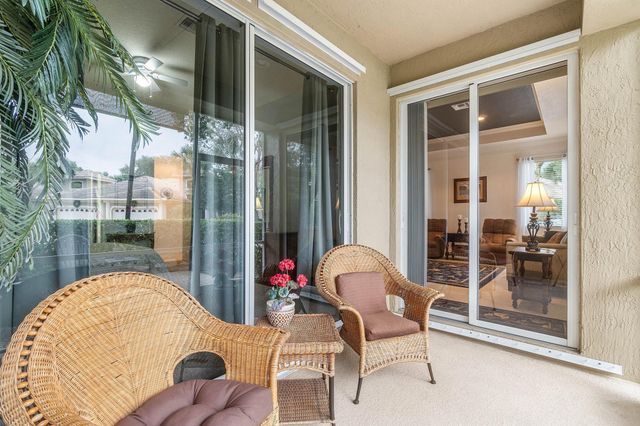 7071 Torrey Pines Circle, Port St Lucie, FL 34986