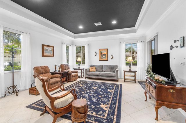 7071 Torrey Pines Circle, Port St Lucie, FL 34986