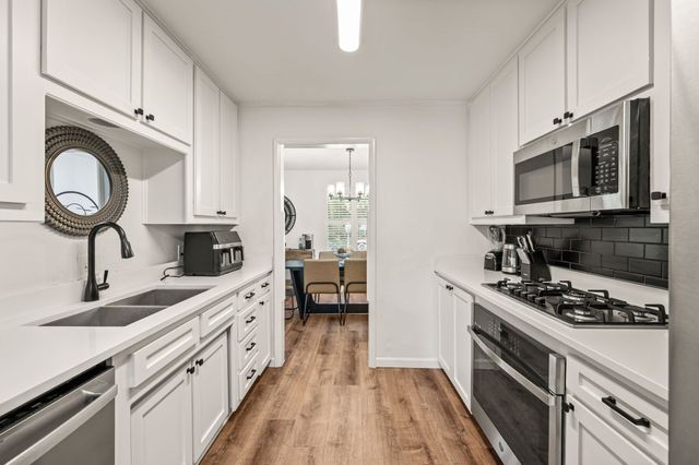 1760 Northridge Drive, Hurst, TX 76054