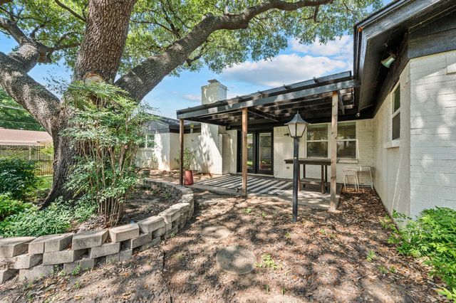 1760 Northridge Drive, Hurst, TX 76054