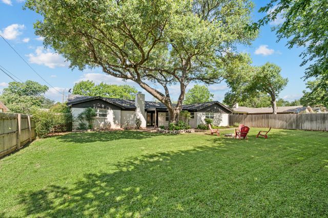 1760 Northridge Drive, Hurst, TX 76054