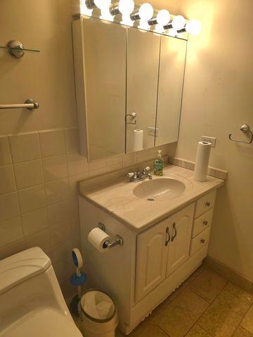 6526 W Irving Park Road 505, Chicago, IL 60634