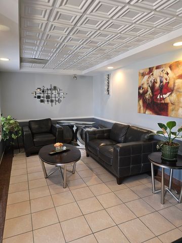 6526 W Irving Park Road 505, Chicago, IL 60634