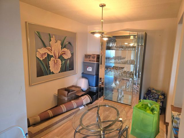 6526 W Irving Park Road 505, Chicago, IL 60634