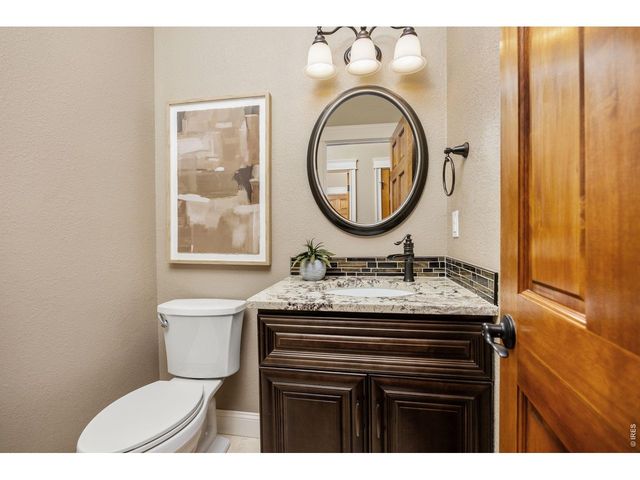 3742 Rochdale Dr, Fort Collins, CO 80525