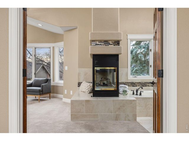 3742 Rochdale Dr, Fort Collins, CO 80525