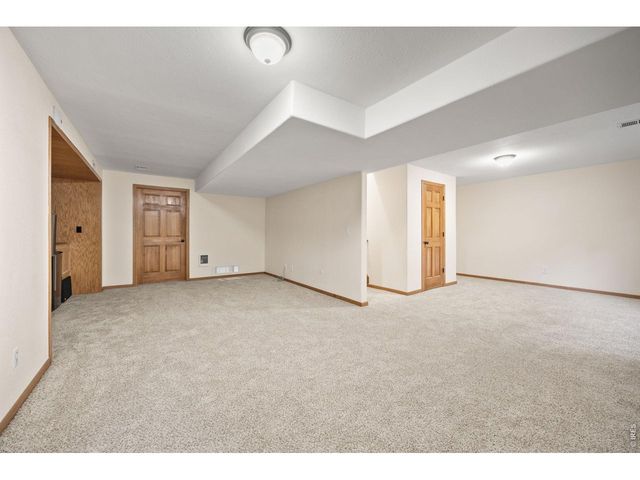 3742 Rochdale Dr, Fort Collins, CO 80525