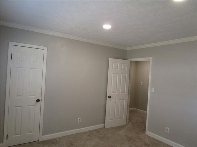 1235 Riverside Drive F6, Gainesville, GA 30501