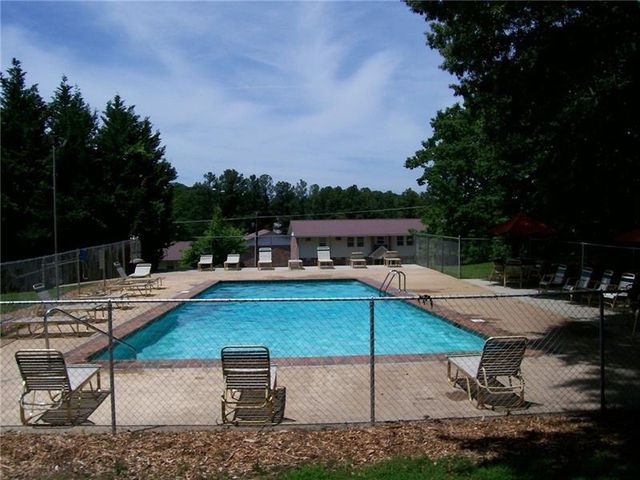 1235 Riverside Drive F6, Gainesville, GA 30501