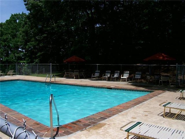 1235 Riverside Drive F6, Gainesville, GA 30501