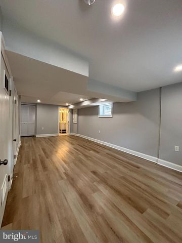 222 E TAYLOR RUN PKWY, Alexandria, VA 22314