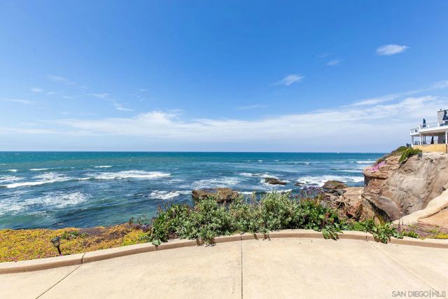 4848 Bermuda Ave E3, San Diego, CA 92107