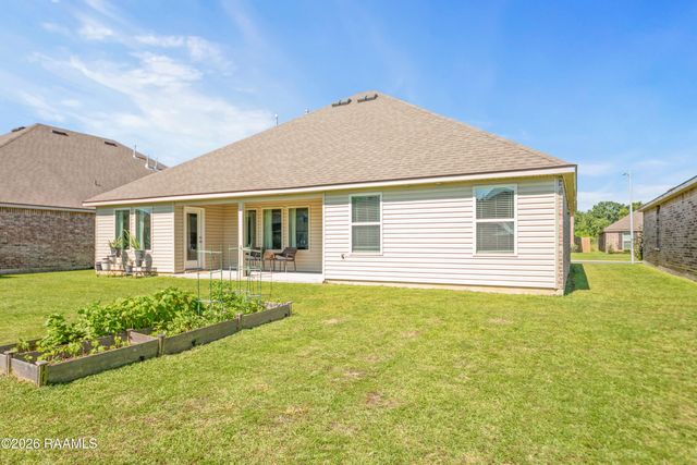 120 Grace View Drive, Lafayette, LA 70506