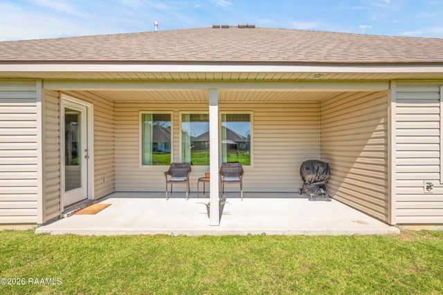 120 Grace View Drive, Lafayette, LA 70506