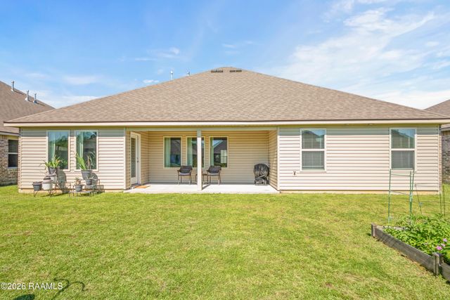 120 Grace View Drive, Lafayette, LA 70506